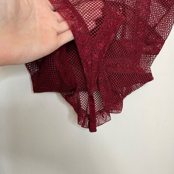 Victoria's Secret Red Bodysuit XS Womens Mesh Long Sleeve Sexy Lingerie - Picture 3 of 8